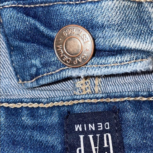 COPY - Women’s GAP True Skinny Patterned Jeans - Picture 3 of 3